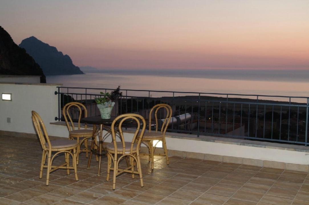 Torre Salina Bed & Breakfast Macari Exterior photo