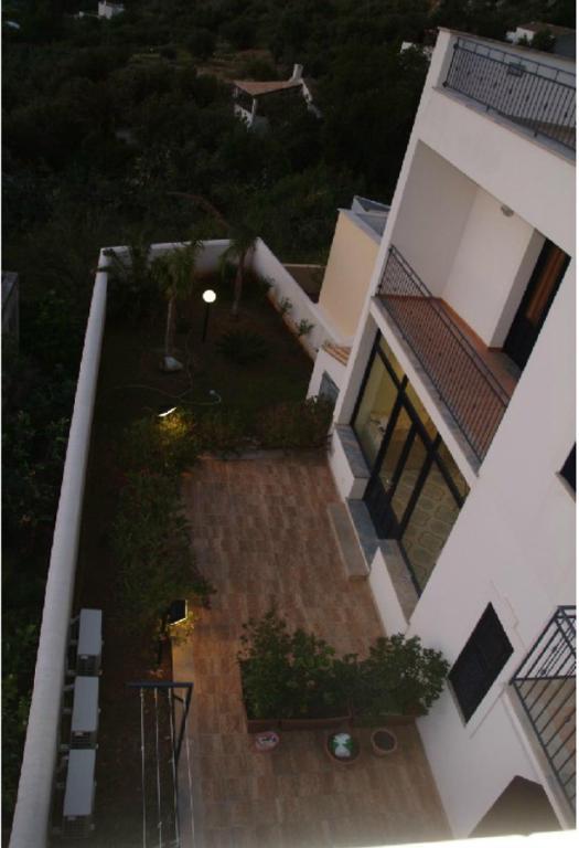 Torre Salina Bed & Breakfast Macari Exterior photo